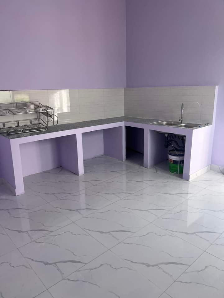 Bán nhà tt Tân Khai giá 1tỷ dt 5×50×40tc