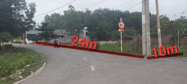 Bán đất Tân Định giá 1tỉ5 dt 24*10*60tc