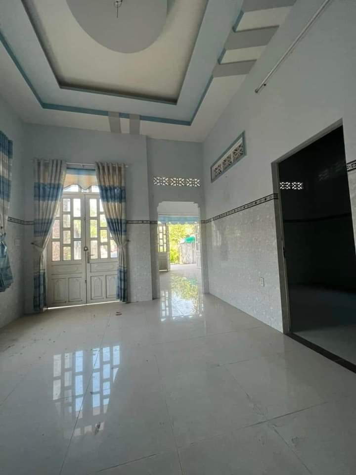 Bán đất Phú An giá 5tỉ4 dt 10*46*200tc