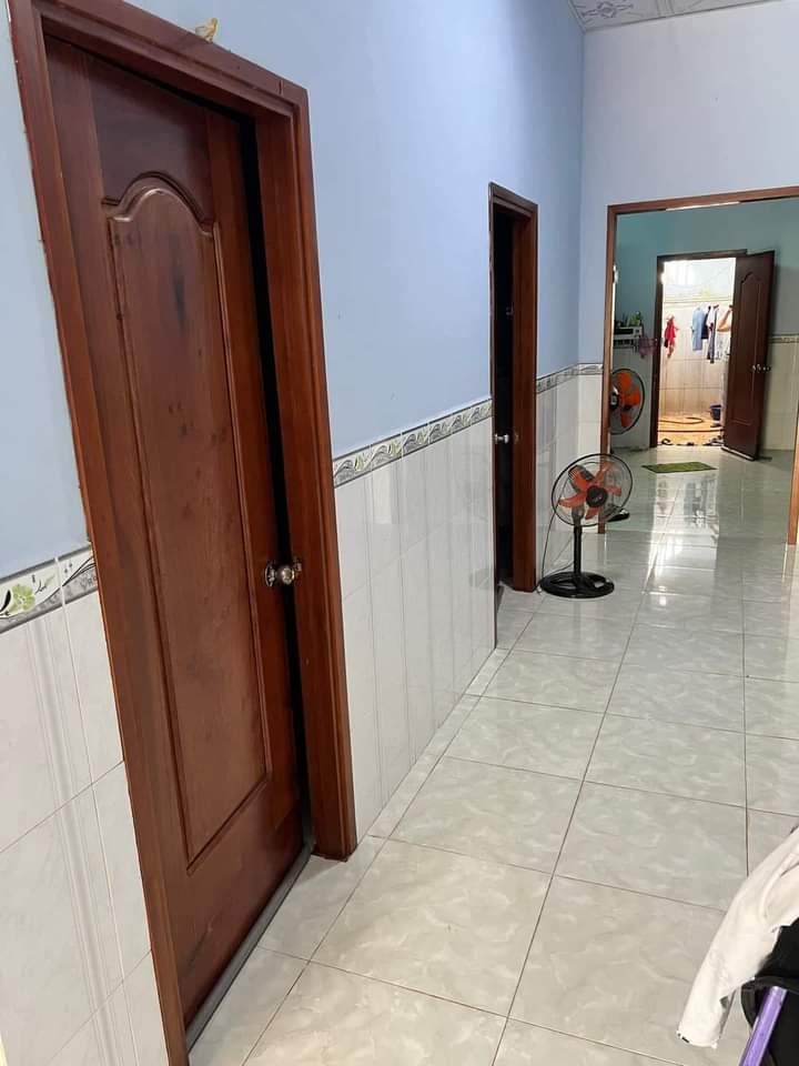 Bán nhà xã Lộc Tấn giá 1 tỷ 200tr dt 10x30x100 tc