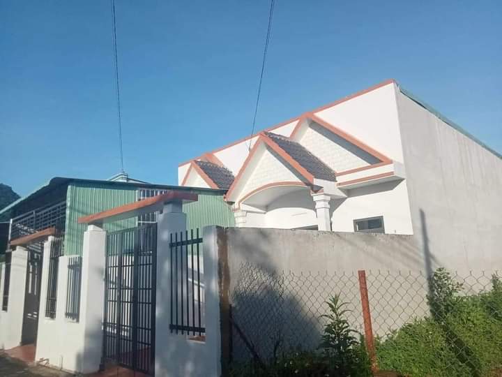 Bán nhà phường Thác Mơ giá 1tỷ350 dt 5×20×50tc