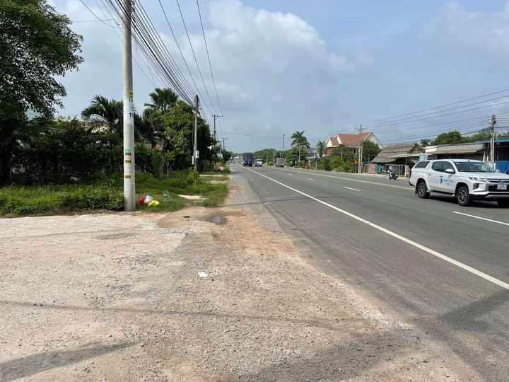 Bán đất Hoà Lợi giá 12tỉ dt 18,6*80*216tc