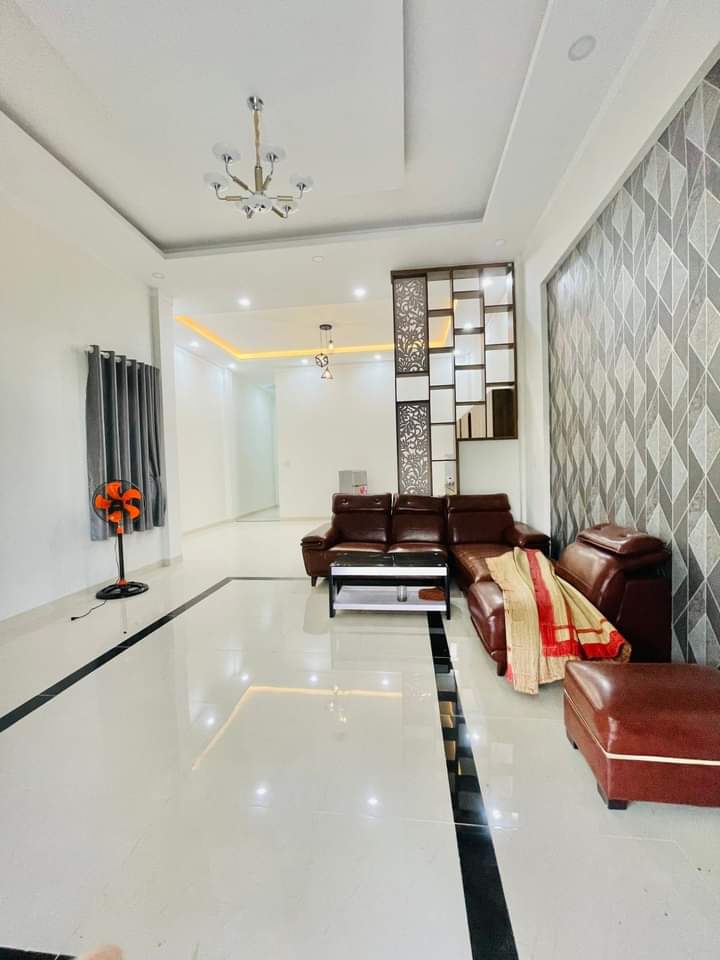 Bán nhà xã Tân Phước giá 1tỷ150 dt 6×25×100tc