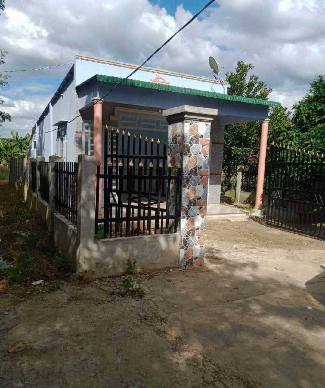 Bán đất xã Phước Thiện dt 10*25*100tc giá 650tr
