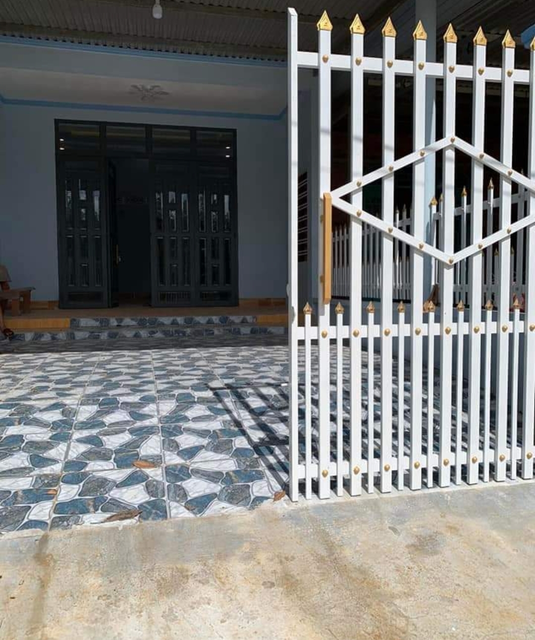 Bán đất xã Bình Thắng dt 5*27*100tc giá 700tr