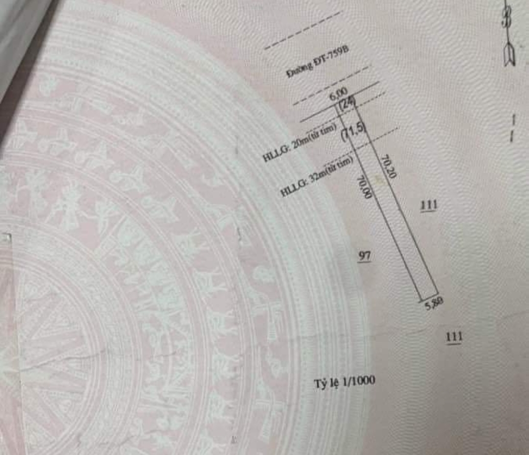 Bán đất xã Tân Tiến dt 6*70*100tc giá 240tr/m