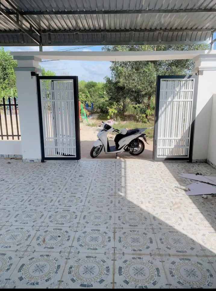 Bán nhà phường Tân Thiện giá 1tỷ700 dt 8×22×40tc