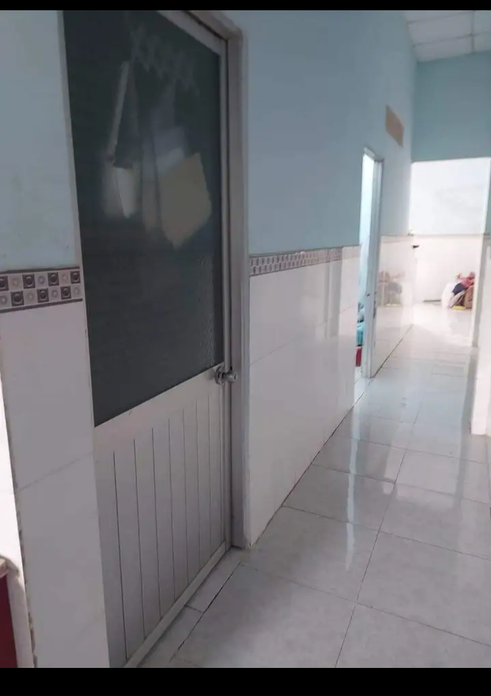 Bán nhà phường Tân Xuân giá 900tr dt 4×20