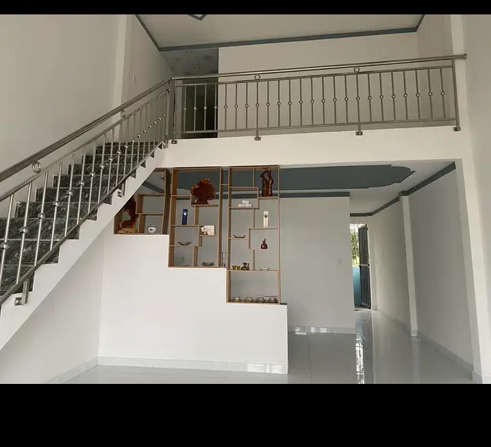 Bán nhà xã Thuận Phú giá 1tỷ300 dt 5×21×100tc