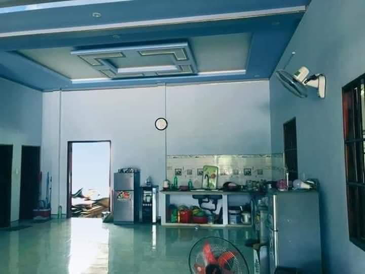 Bán nhà ấp Thanh Sơn xã Thanh Phú giá 4 tỷ 800tr dt 12×50×100tc