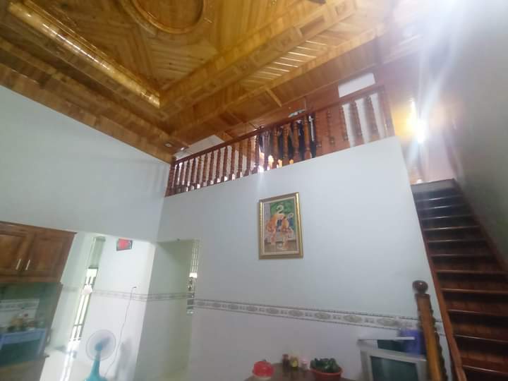 Bán nhà phường Tân Xuân giá 2tỷ2 dt 9×20×full tc