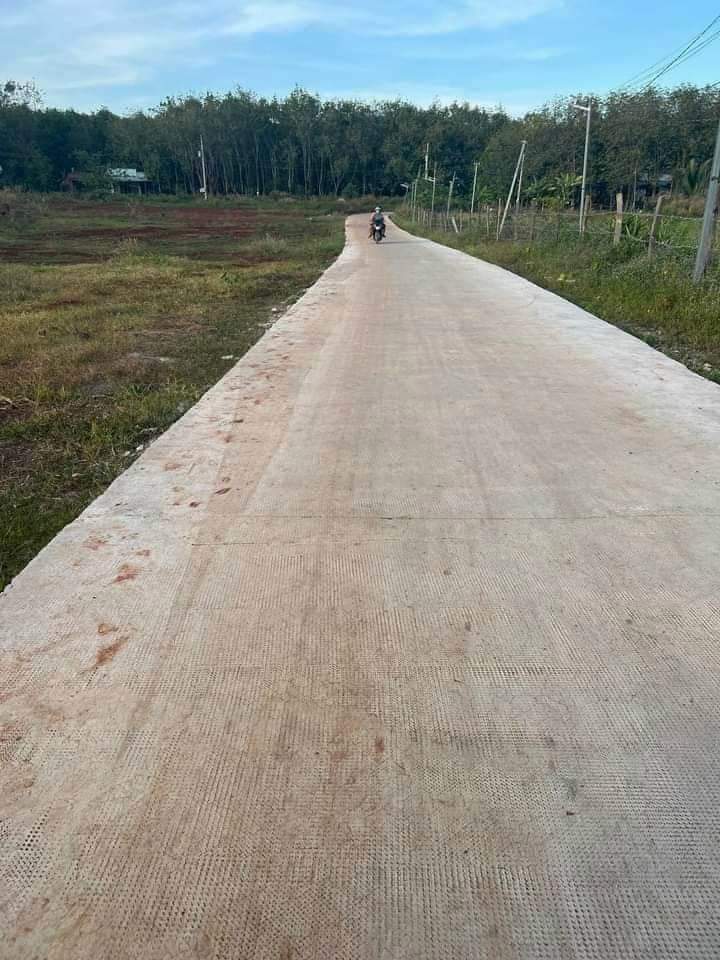 Bán đất tt Tân Khai giá 500tr dt 5×36×50tc