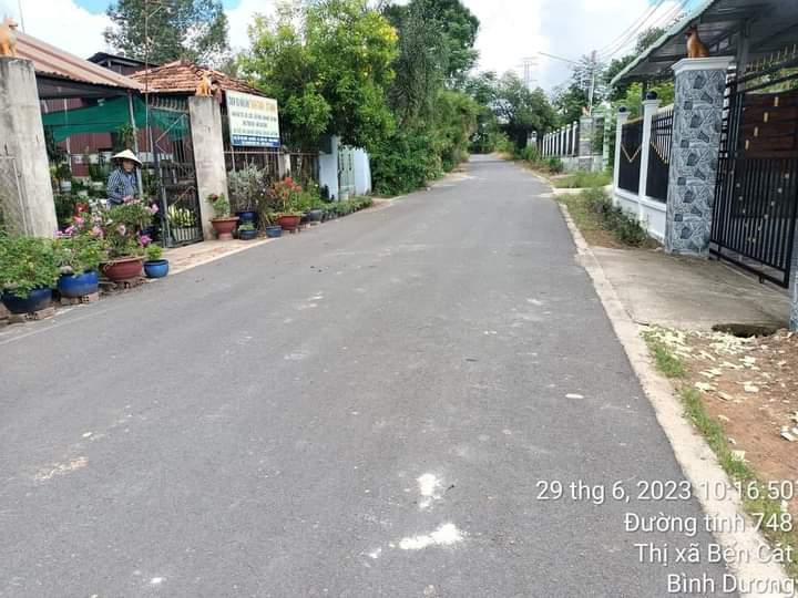 Bán đất An Điền giá 2tỉ4 dt 10*44*100tc