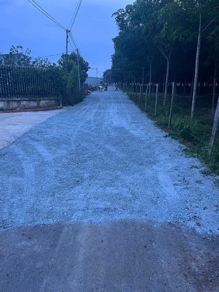 Bán đất tt Tân Khai giá 450tr dt 5×50×50tc