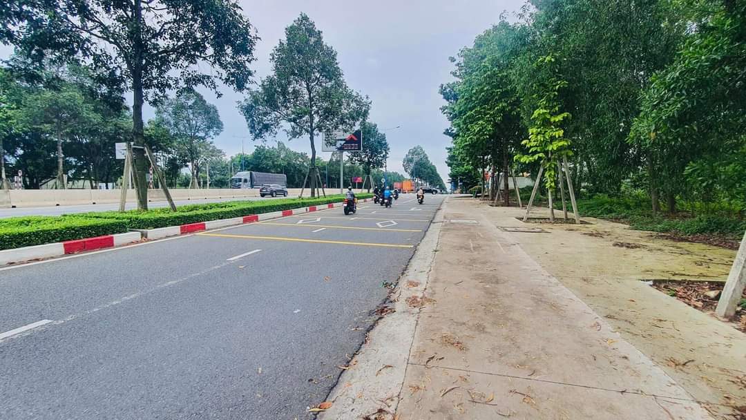 Bán đất Thới Hoà giá 2tỉ1 dt 5*30