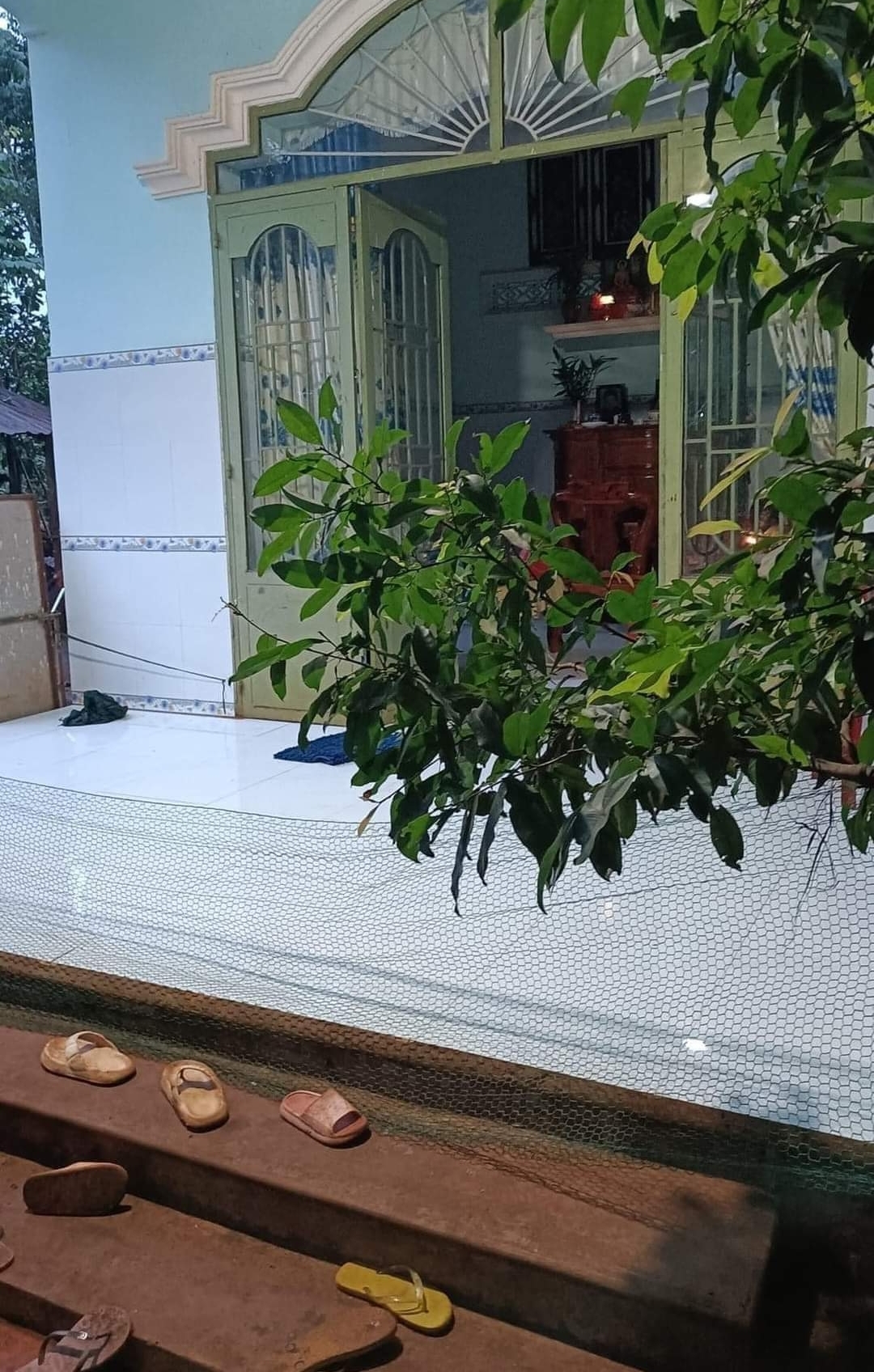 Bán đất xã Bình Tân dt 28*90 giá 1,5tỷ