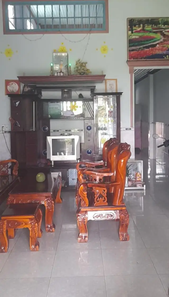 Bán nhà xã Thuận Phú giá 800tr dt 4,2×22×full tc