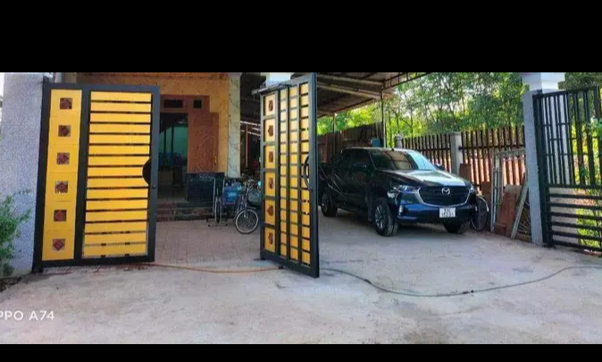 Bán nhà phường Tiến Thành giá 2tỷ2 dt 10×36×100tc