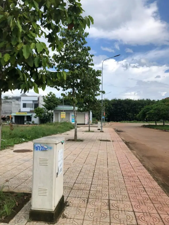 Bán đất phường Tiến Thành giá 1tỷ650 dt 5×20×full tc