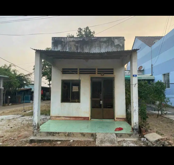 Bán nhà phường Tân Xuân giá 530tr dt 4,1×26 chưa tc