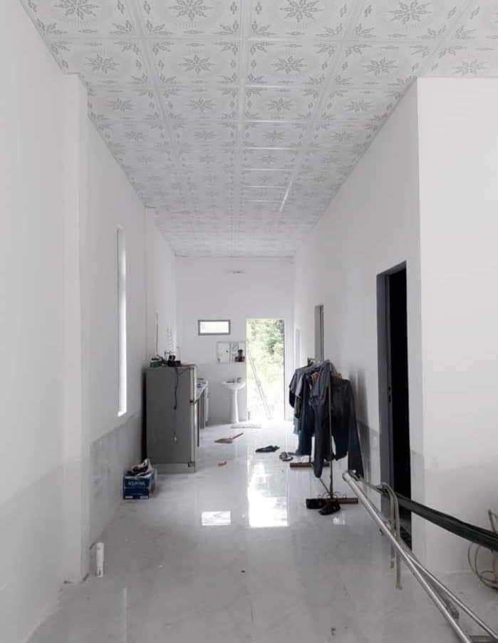 Bán nhà phường Phú Thịnh giá 950tr dt 6×28×50tc