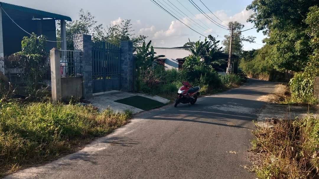 Bán đất Mỹ Phước giá 1tỉ090 dt 5*27*60tc