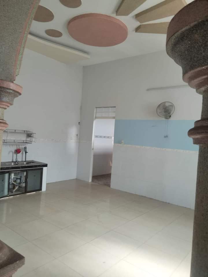 Bán nhà phường Thác Mơ giá 2tỷ990 dt 6,1×41×60tc