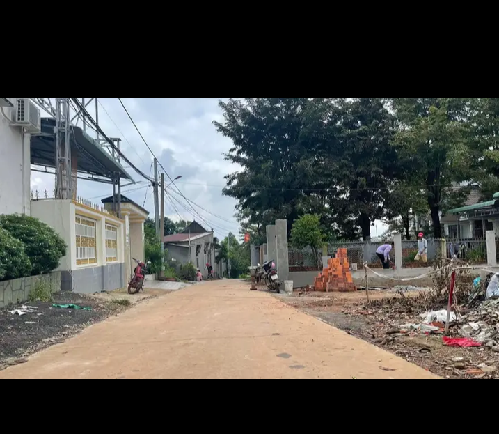 Bán đất phường Tân Phú giá 1tỷ8 dt 5×28×55tc