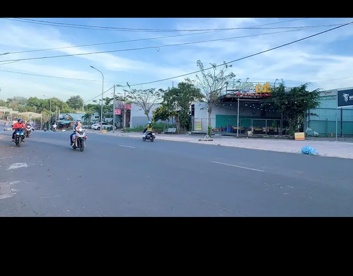 Bán đất phường Tân Phú giá 1tỷ7 dt 5×28×55tc