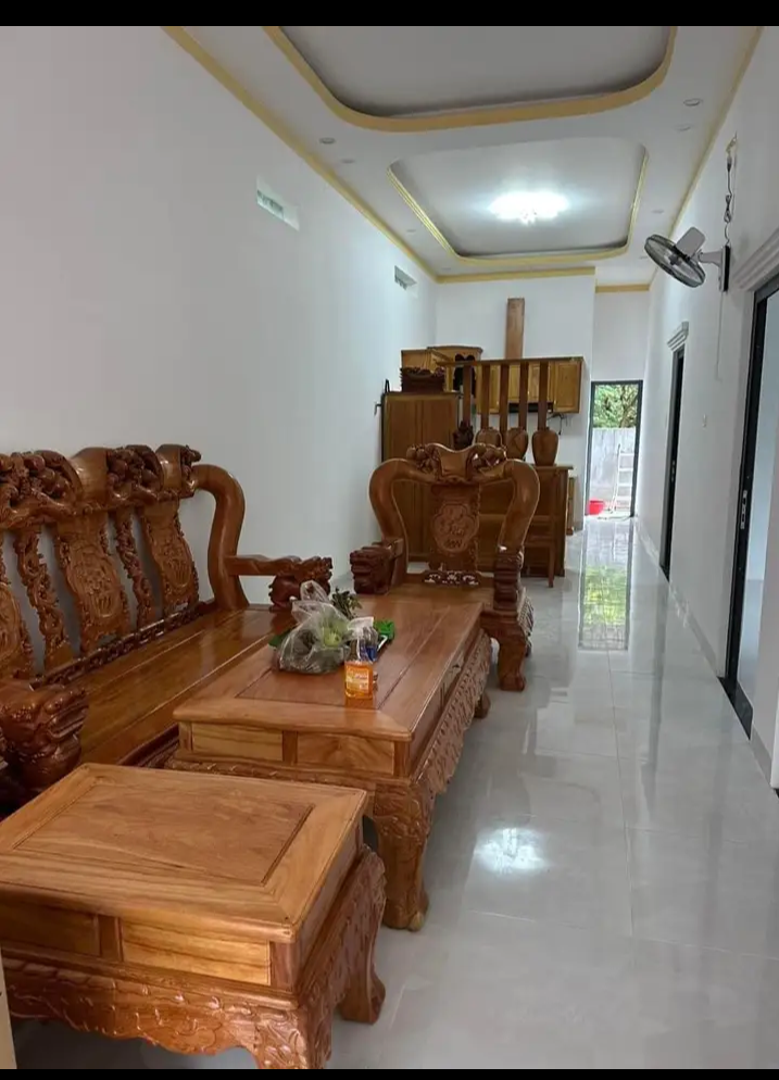 Bán nhà xã Thuận Phú giá 1tỷ6 dt 8×45×122tc