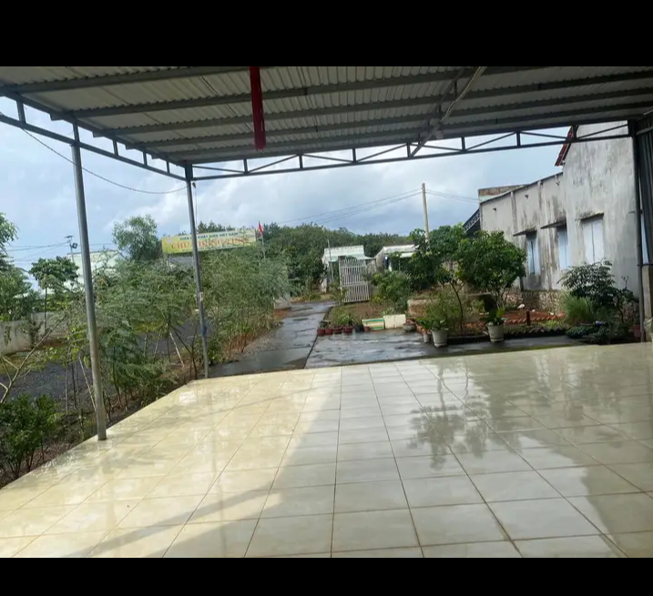 Bán đất có nhà xã Đồng Tiến giá 1tỷ3 dt 10×83×100tc