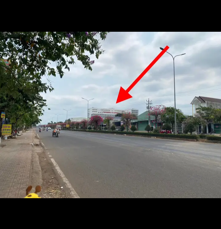 Bán đất xã Tiến Thành giá 3tỷ100 dt 6×27×100tc