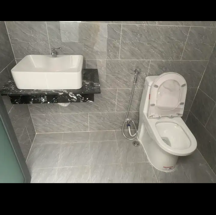Bán nhà phường Tân Xuân giá 1tỷ550 dt 6×21×50tc