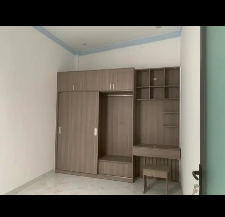 Bán nhà phường Tân Xuân giá 1tỷ550 dt 6×21×50tc