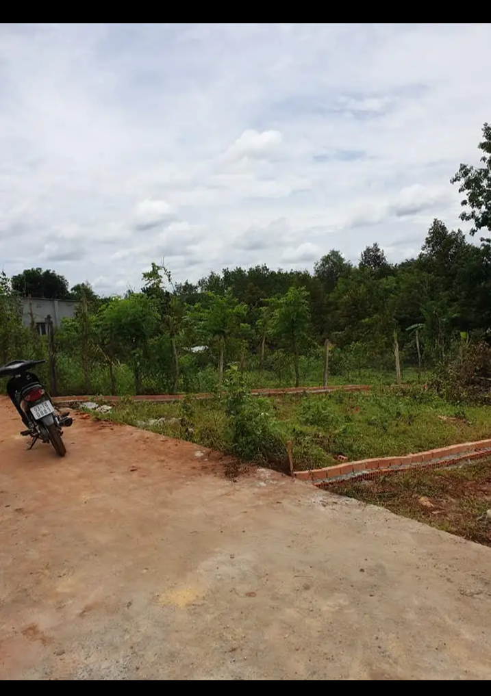 Bán đất xã Thanh Bình giá 270tr dt 6,8×22×100tc