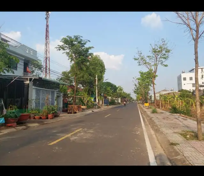 Bán đất phường Tiến Thành giá 4tỷ600 dt 11,98×20,5×100%tc