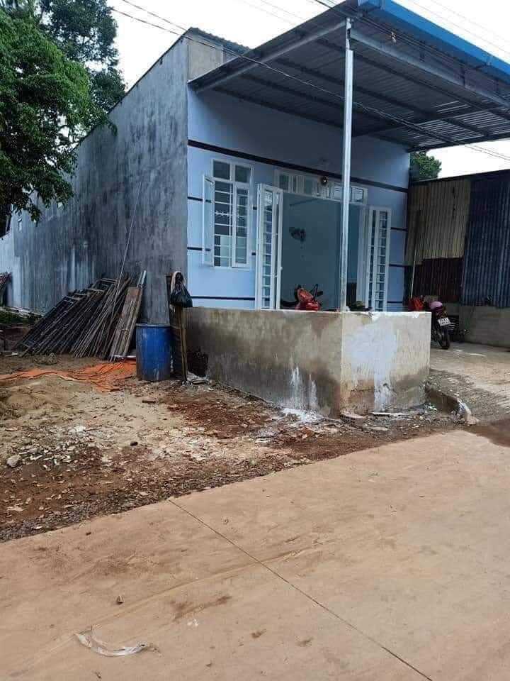 Bán nhà phường Sơn Giang giá 1tỷ2 dt 6×25×50tc