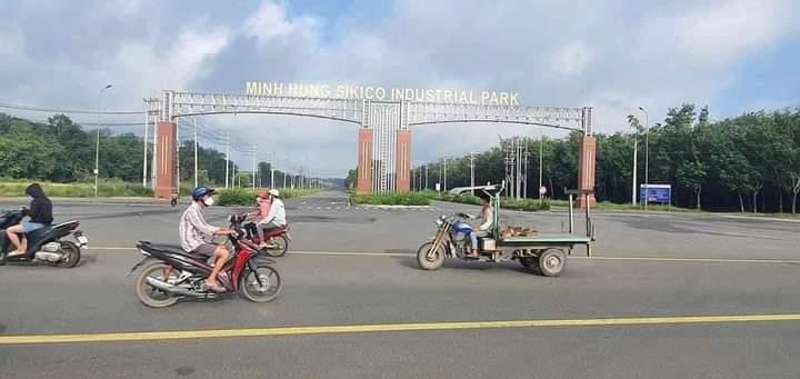 Bán đất phường Minh Hưng giá 490tr dt 5×65×50tc