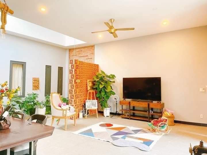 Bán nhà khu phố 6 phường Minh Long giá 2 tỷ 900tr dt 8×70