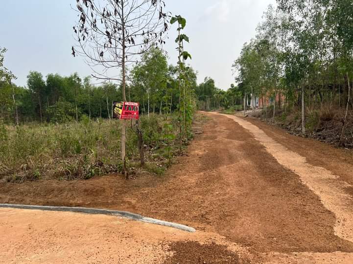 Bán đất xã Lộc Phú giá 290tr dt 318m2