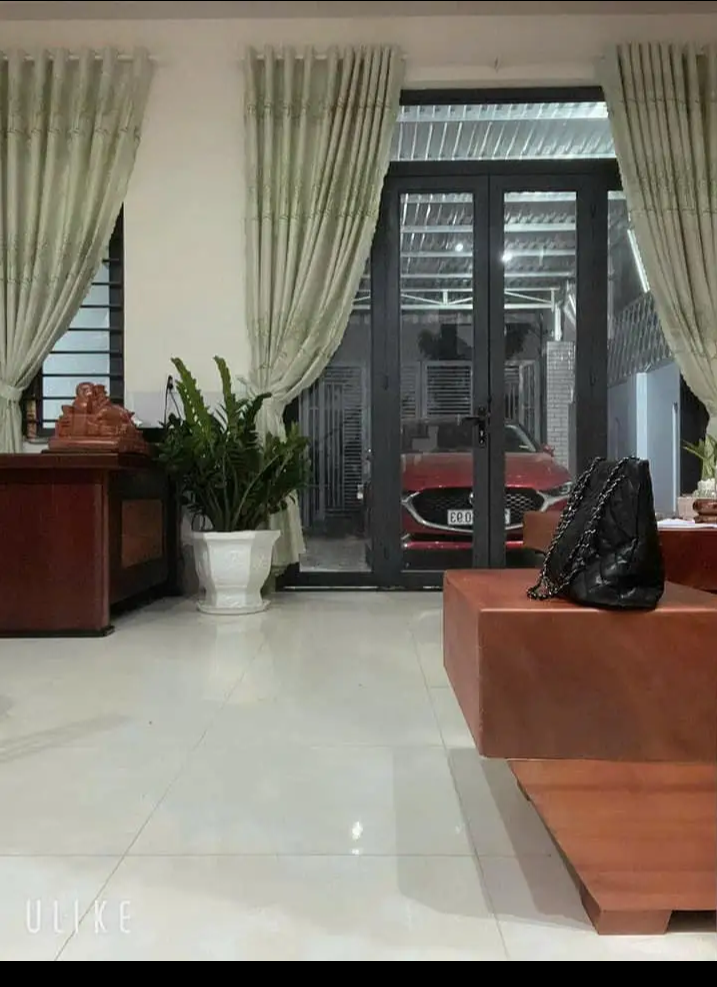 Bán nhà xã Thuận Phú giá 1tỷ9 dt 6×20×full tc