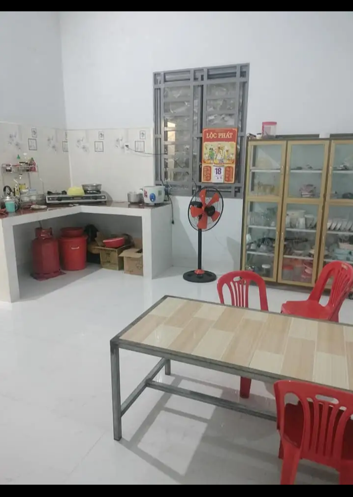 Bán đất xã Lộc Hưng giá 1tỷ1 dt 8×40×100tc