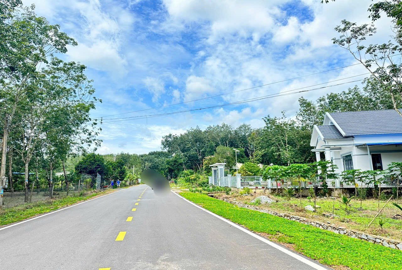 Bán đất Chơn Thành đường nhựa 15m ngàn 5×50 có 50m2 thổ cư giá 650 triệu