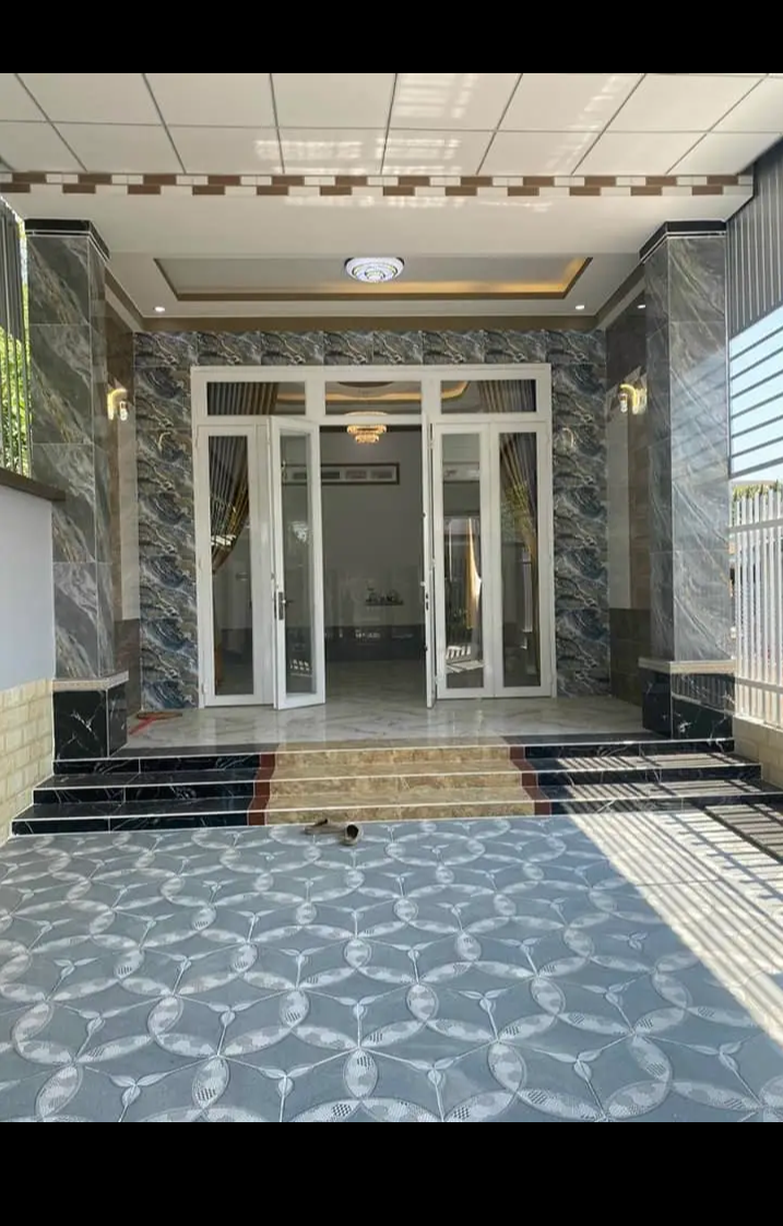 Bán nhà phường Ninh Thạnh giá 2tỷ dt 5×29×90m2 tc