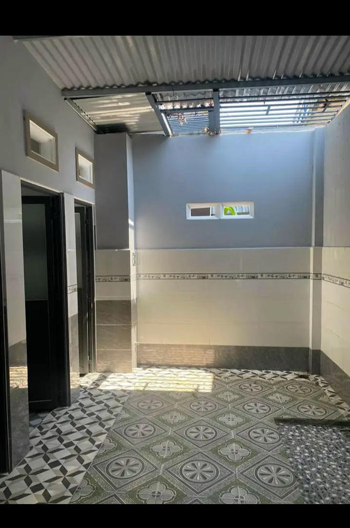 Bán nhà phường Ninh Thạnh giá 2tỷ dt 5×29×90m2 tc