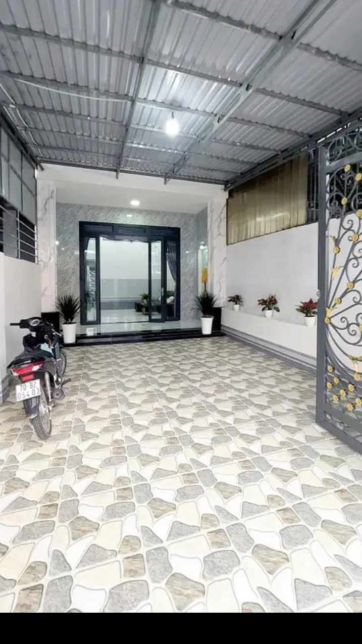 Bán nhà phường Hiệp Ninh giá 2tỷ100 dt 5×30