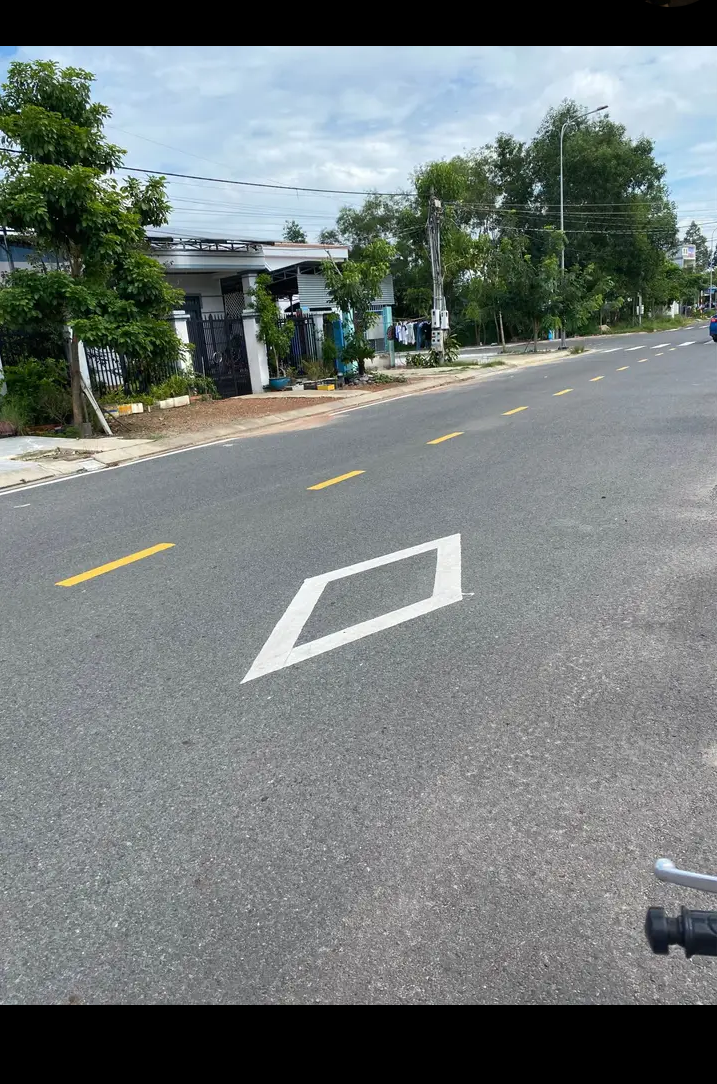 Bán đất phường 3 giá 2tỷ500 dt 5×20