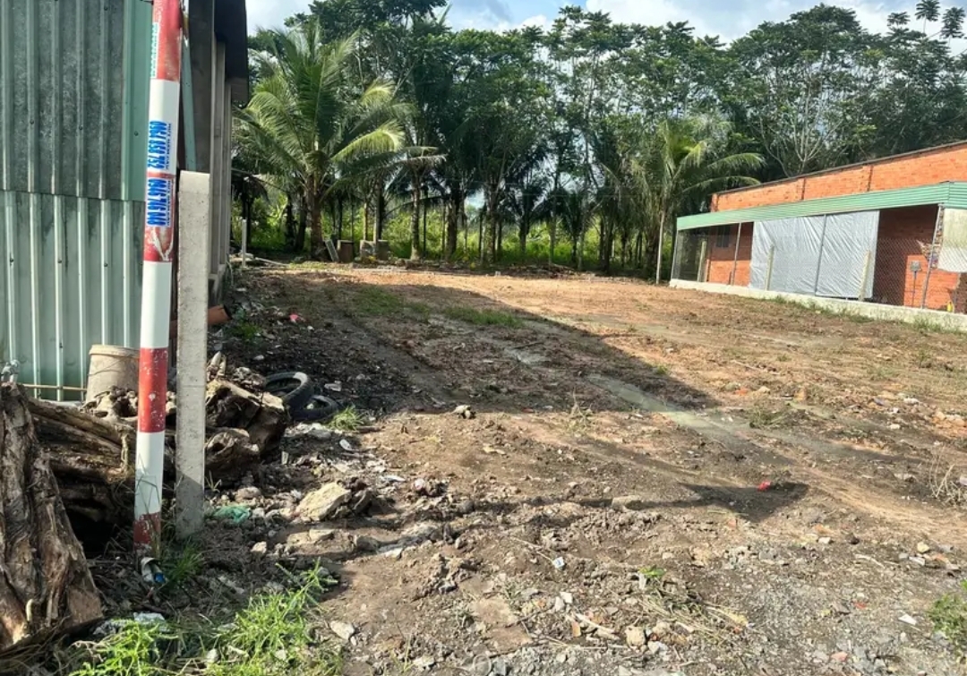 Bán đất xã Hiệp Thạnh dt 5*22 full tc giá 370tr