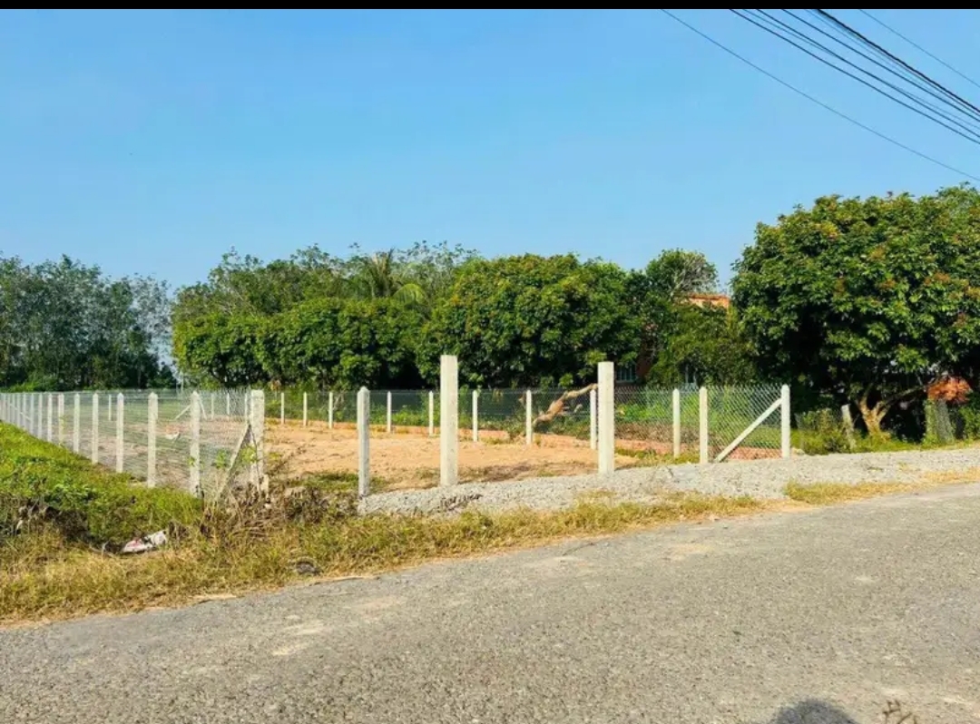 Bán đất xã Bàu Đồn dt 10*40 giá 850tr