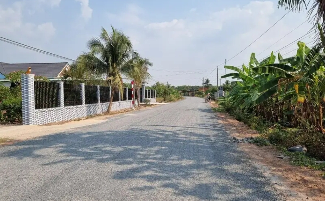 Bán đất xã Lộc Ninh dt 5*27*131tc giá 590tr